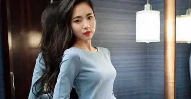 第一次去酒吧，我喝多了，記憶中強吻了查酒駕的交警
