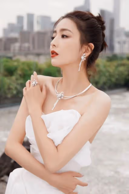 娛記說：王岳倫李湘離婚後續瓜？馬思純任性妄為？張藝興飄了？佟麗婭急了？