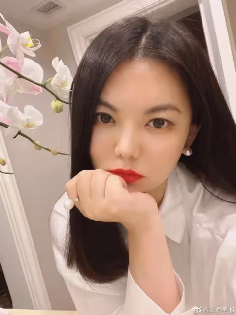 娛記說:王岳倫李湘離婚後續瓜?馬思純任性妄為?張藝興飄了?佟麗婭急了?