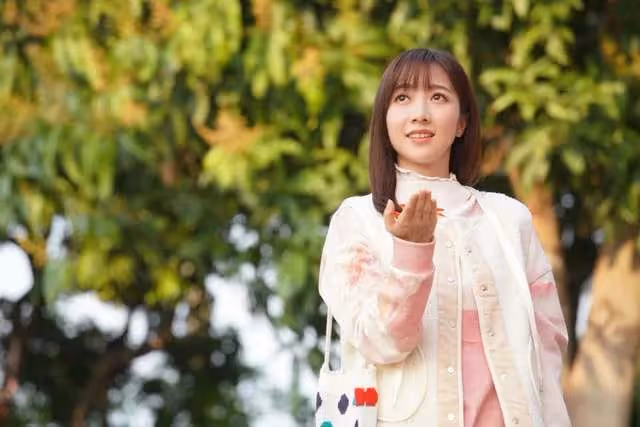 新版「君好」負評不斷！TVB港姐亞軍受訪時委屈爆哭，自責毀經典