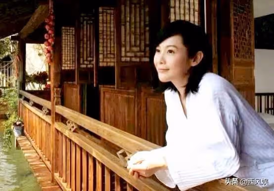 黃磊與兩個女人的情感糾葛,「錯失」劉若英;錯的時間遇見對的人