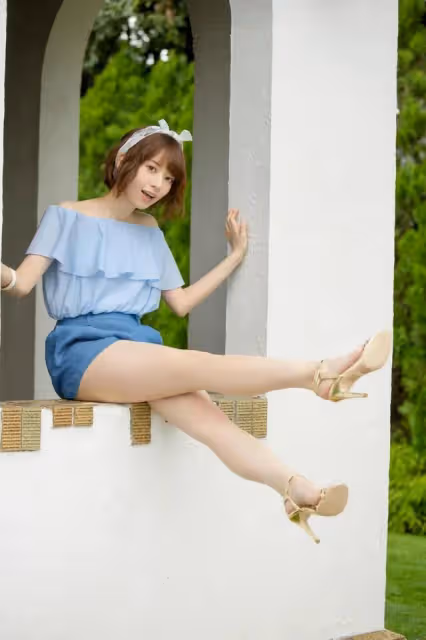寫真集：《透明感令人心動》（橋本奈奈未）介紹