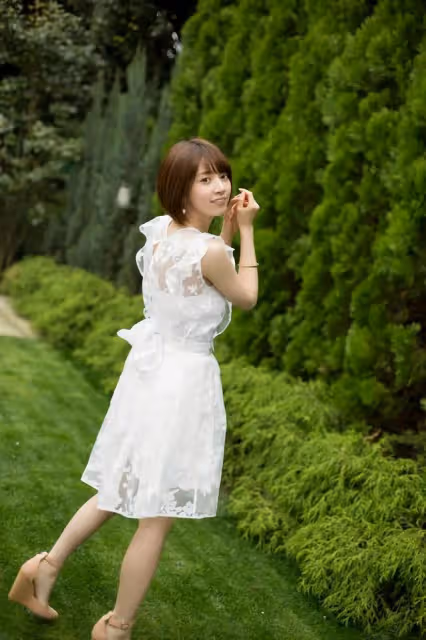 寫真集：《透明感令人心動》（橋本奈奈未）介紹