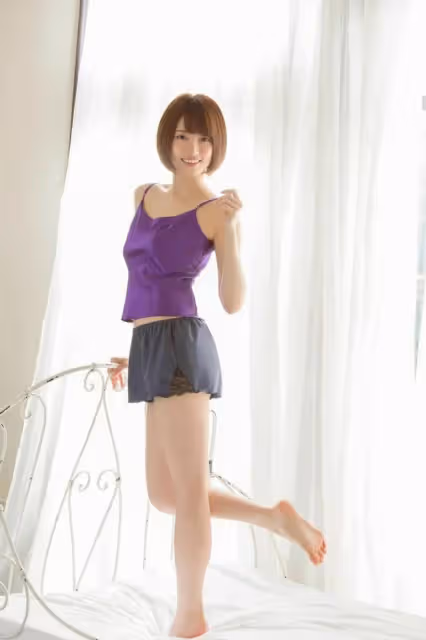 寫真集：《透明感令人心動》（橋本奈奈未）介紹