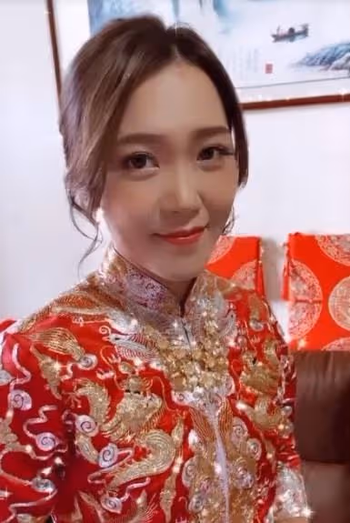恭喜!前TVB新聞小花風光出嫁曬恩愛照,與圈外男友正式舉行婚禮
