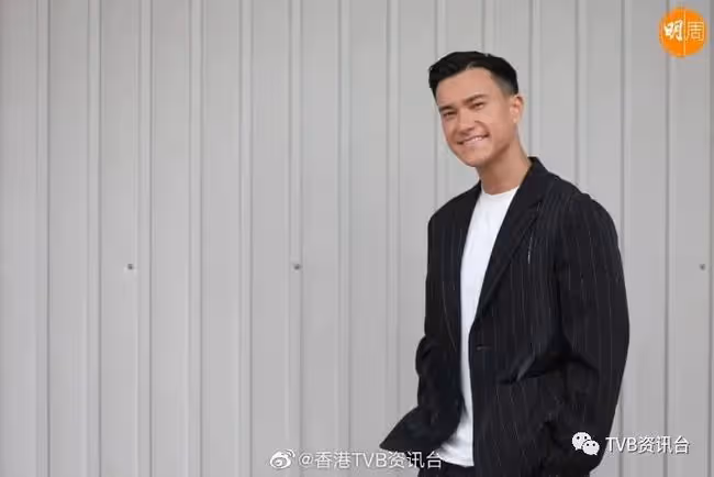 贊女友餘思霆孝順!TVB力捧小生獲黎耀祥教路變書蟲