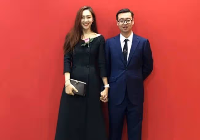 被打賞9000萬後,與榜一大哥閃婚的網紅薇薇安,如今怎樣了
