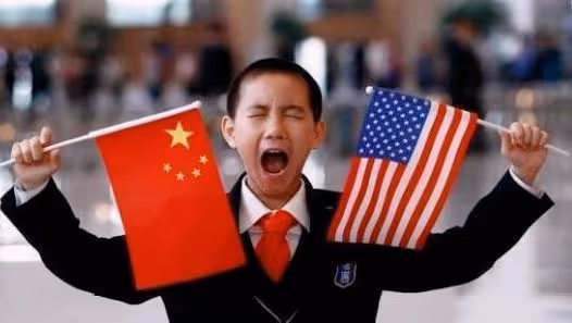 8萬美籍華人掀起「回國潮」，高喊請命：從美國回來的待遇不能差