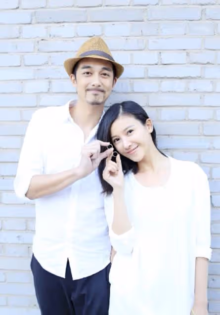 楊子姍懷孕了?和吳中天外出聚會大肚明顯,結婚六年低調又幸福