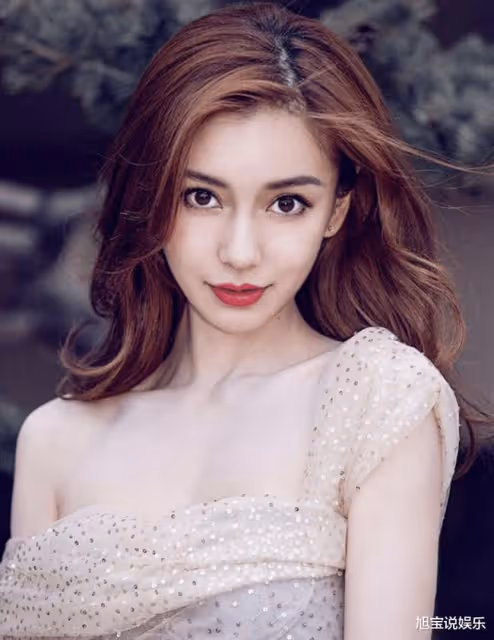 angelababy與《漫影尋蹤》小演員合照,能否憑這部網劇證明演技