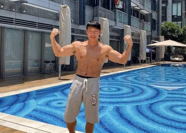 又走一個！38歲TVB肌肉型男宣布離巢，存錢13年仍付不起首付