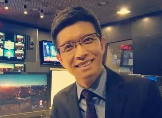 央視記者王冰冰回應結婚傳聞,否認生子為人父母,網友:我可以