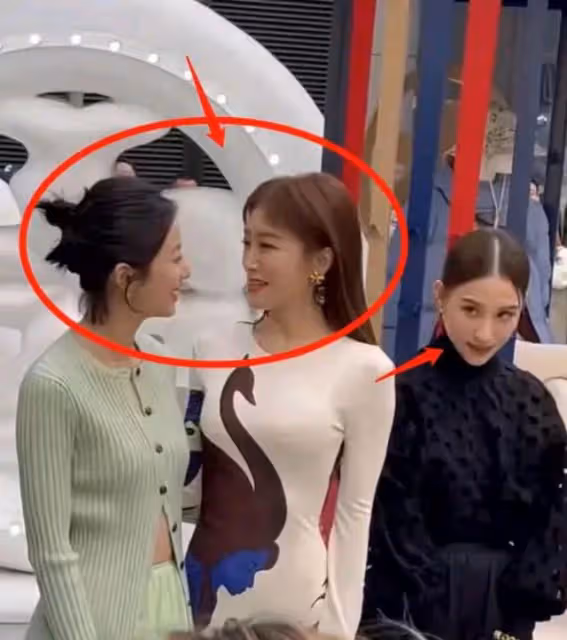 誰是兇手照片牆信息量太大?秦嵐碾壓何超蓮?謝霆鋒自作多情了?