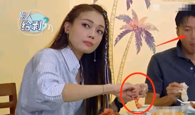誰是兇手照片牆信息量太大?秦嵐碾壓何超蓮?謝霆鋒自作多情了?