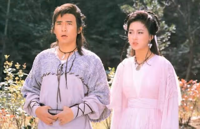 美貌依舊!前TVB三大當家花旦相聚,「古裝皇后」曾陷三角關係