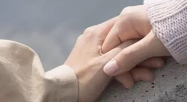 男友出軌閨蜜,27歲的我,在他婚禮上遇上今生良人