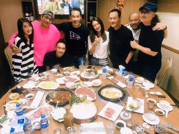 林峯才華爆發潮文總結2021!老婆捧完老公新劇再趕去湊女