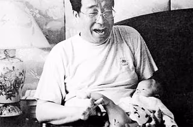 李雙江2個兒子,同父不同命:大兒子低調優秀,小兒子入獄10年