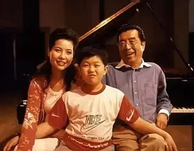 李雙江2個兒子,同父不同命:大兒子低調優秀,小兒子入獄10年