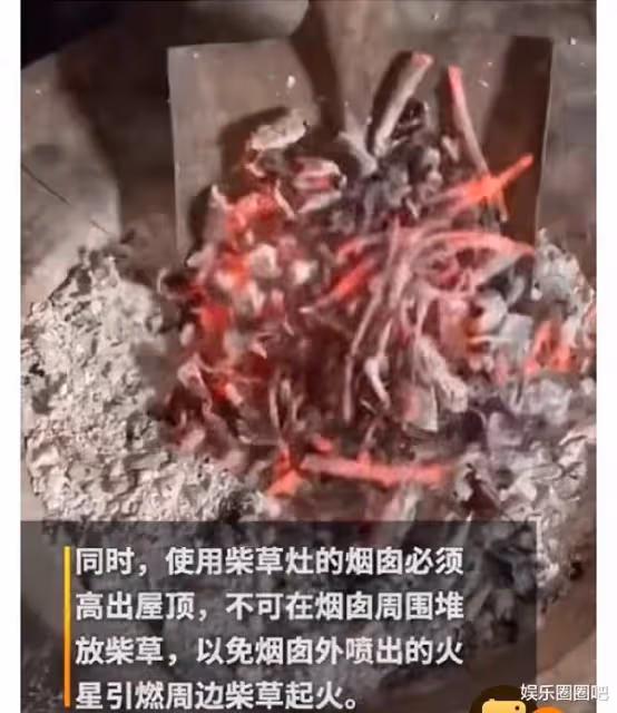 1500萬粉絲的知名網紅「張同學」遭到官媒批評：喂！你違規了！