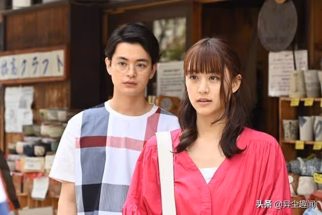 日本娛樂圈最新人氣童話故事CP組合，哪對明星夫妻最養眼？