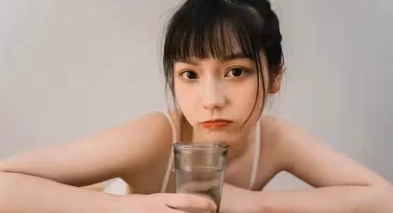 「三十萬，一分都不能少」，從那天夜裡，我做了他3年情婦