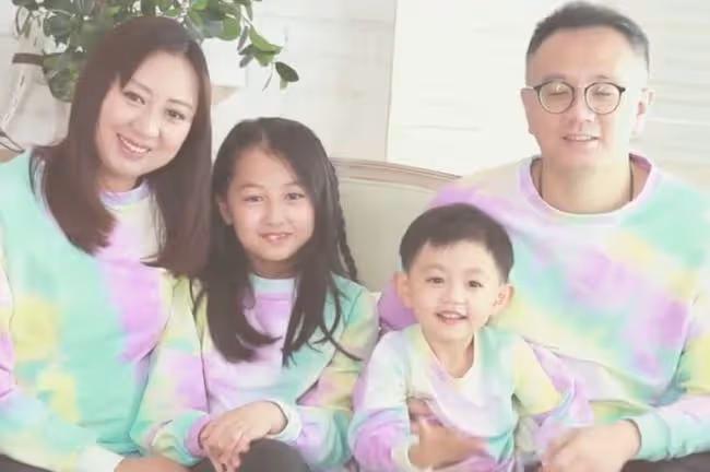 44歲汪琳罕露面,嫁富商13年仍貌美,為要二胎吃盡苦頭拒絕再生