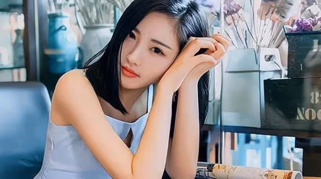 我14歲，媽媽生病去世後，爸爸在她離開後不到一個月就再婚了