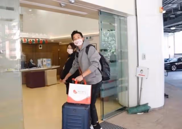 暖男!TVB知名小生老婆順利誕下二胎,曝已買六位數鑽戒獎勵對方