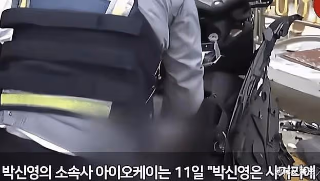 31歲女星開豪車撞死外賣員，態度冷漠卻狂秀演技，引髮網友痛批