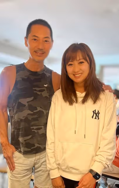 老戲骨鄧浩光息影16年罕露面,60歲仍健碩,已失業2年想復出拍戲