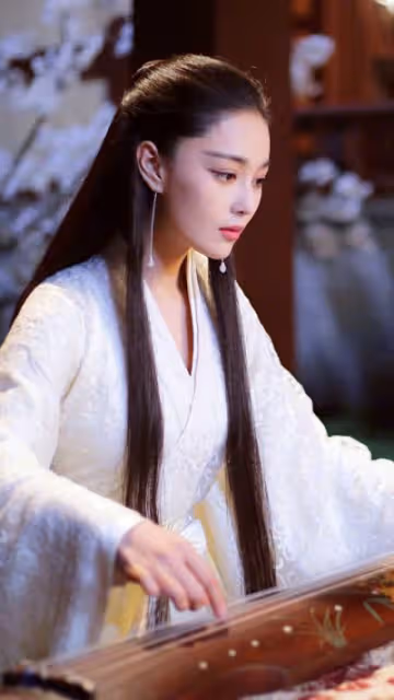 張馨予曬「合影」秀恩愛,卻因「皮膚細膩」被贊,自用面霜也火了