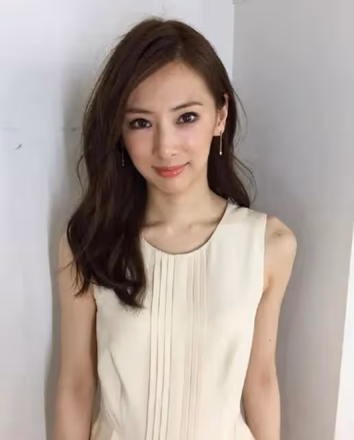 2021日本女網友評選十大最美女星，最小21歲，最大已52歲