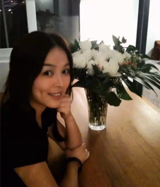 54歲香港80年代女神近照曝光，息影26年轉投商界，今已成億萬富婆