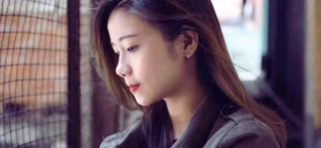 默默愛他10年，我從一個青澀單純小女孩，熬成性感的女人