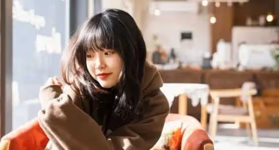 默默愛他10年,我從一個青澀單純小女孩,熬成性感的女人
