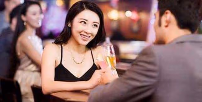 28 歲前,一定要風光地嫁出去,相親之後他將喝醉的我扛到車裡