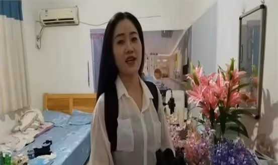 橫店20萬群演現狀：美女校花遍地，男群演無論美醜都成了香餑餑