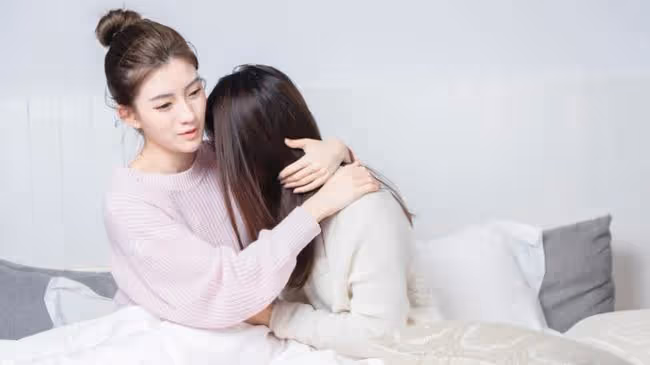 前夫中獎300萬後，和我離婚，半年後求我復婚：你是真愛，我：滾