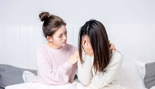 前夫中獎300萬後,和我離婚,半年後求我復婚:你是真愛,我:滾