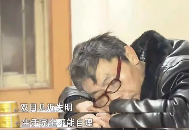 六旬大爺跟兒子的女同學表白：我已跟他們斷絕關係了，咱們結婚吧