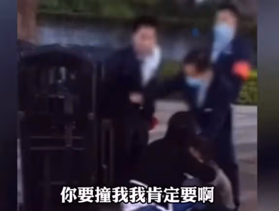 崑山反殺案3年後,寶馬車主狂扇男子上熱搜:為什麼不建議反抗?