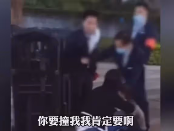 崑山反殺案3年後,寶馬車主狂扇男子上熱搜:為什麼不建議反抗?