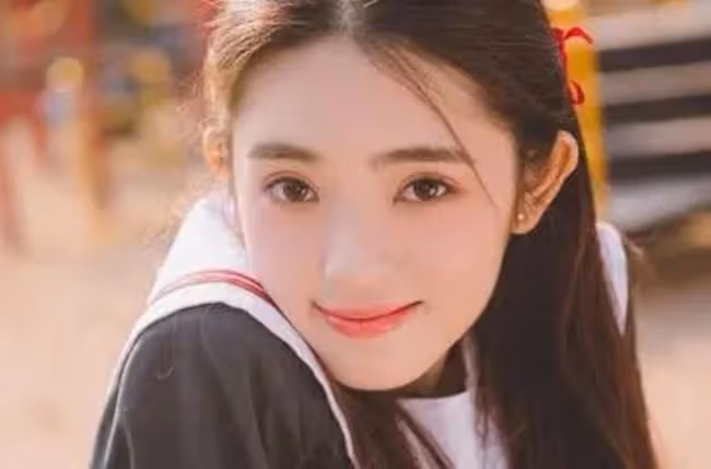 妹妹在衛生間一呆就是一小時，得知原因後我才知道她在受欺負了