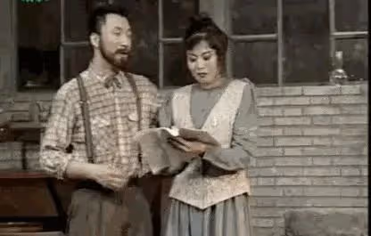 苦情影后丁嘉麗：為愛下跪，兩度離婚，終成孫紅雷的墊腳石