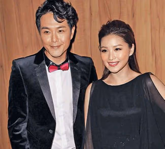 恭喜!何傲兒姐姐公開戀情,攜富豪男友大秀恩愛,曾與蕭正楠相戀