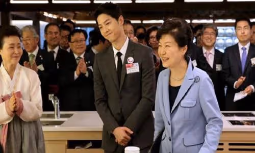 宋仲基和朴槿惠是什麼關係 與前妻宋慧喬婚姻只是交易？