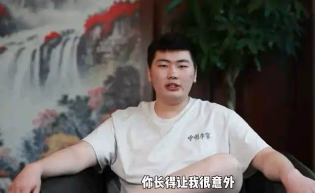朱小偉帶著經紀人開撕陳亞男？直指對方隱瞞分手原因，讓她別說話
