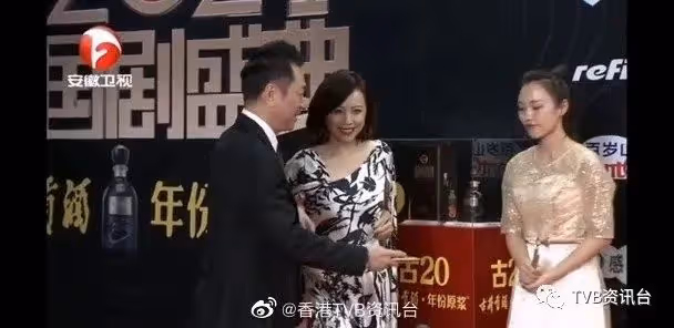 《巾幗4》延期︱黎耀祥鄧萃雯開拍前合體吸金