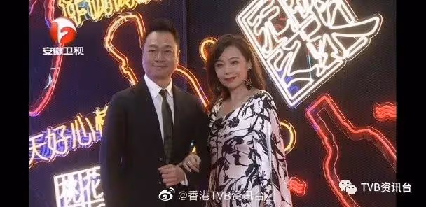 《巾幗4》延期︱黎耀祥鄧萃雯開拍前合體吸金